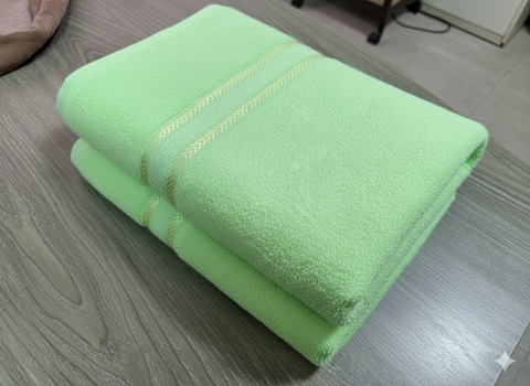 Light Green Bath Towel 70 X 140 CM
