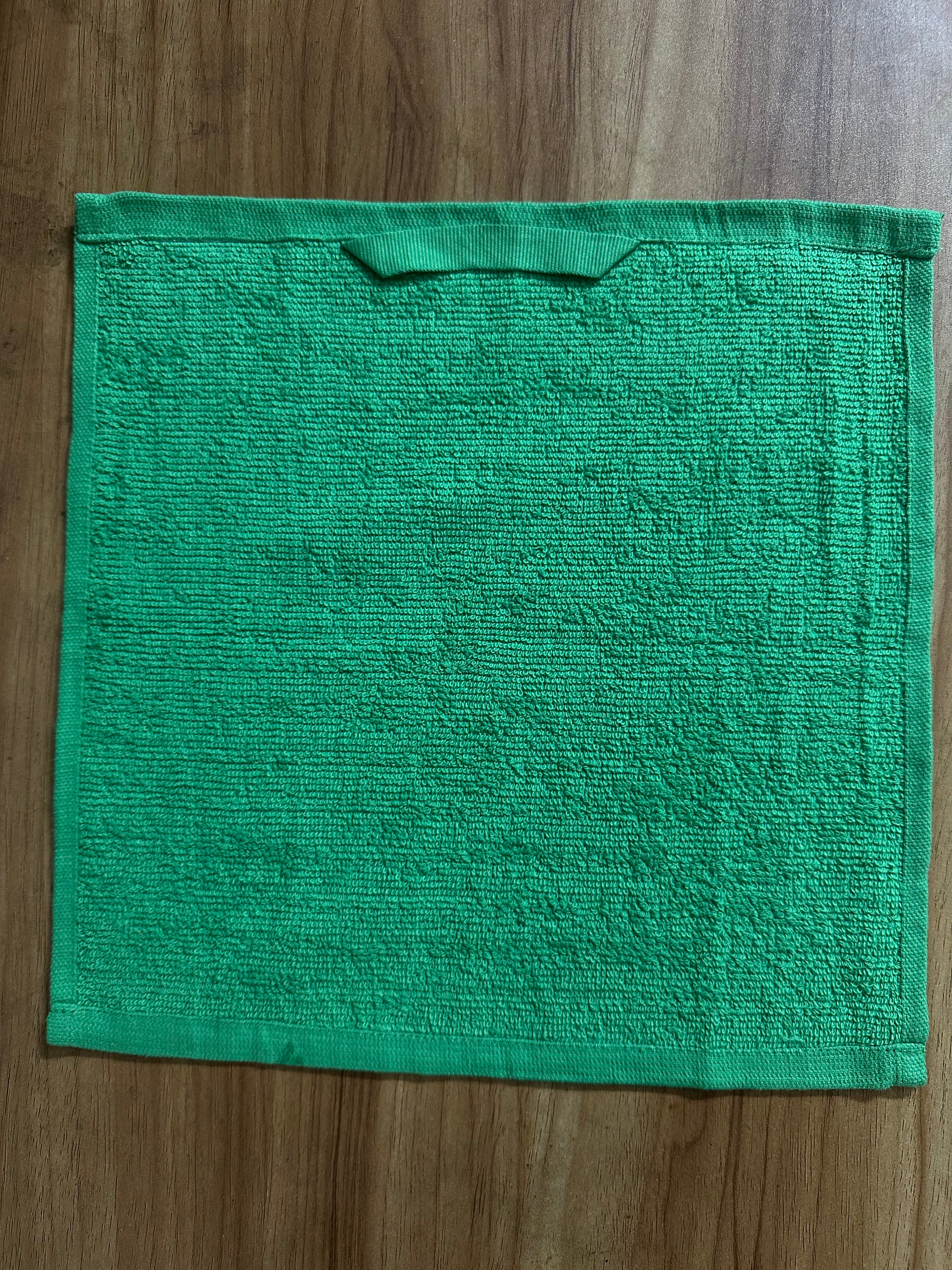 Green Face Towel (12 x 12 Inch)