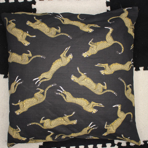 Cushion Cover (20 x 20 inch)